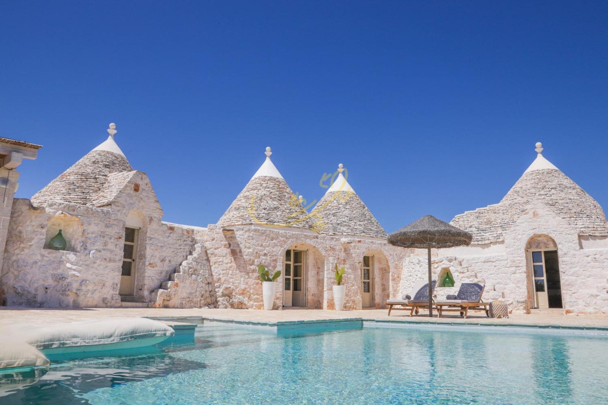 Trulli & Dimore - I Trulli Di Carole Остуні Екстер'єр фото